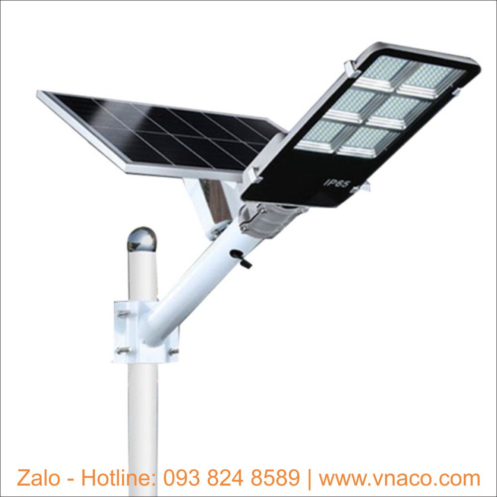 Đèn pha điện năng lượng mặt trời 300W 6 ô LED